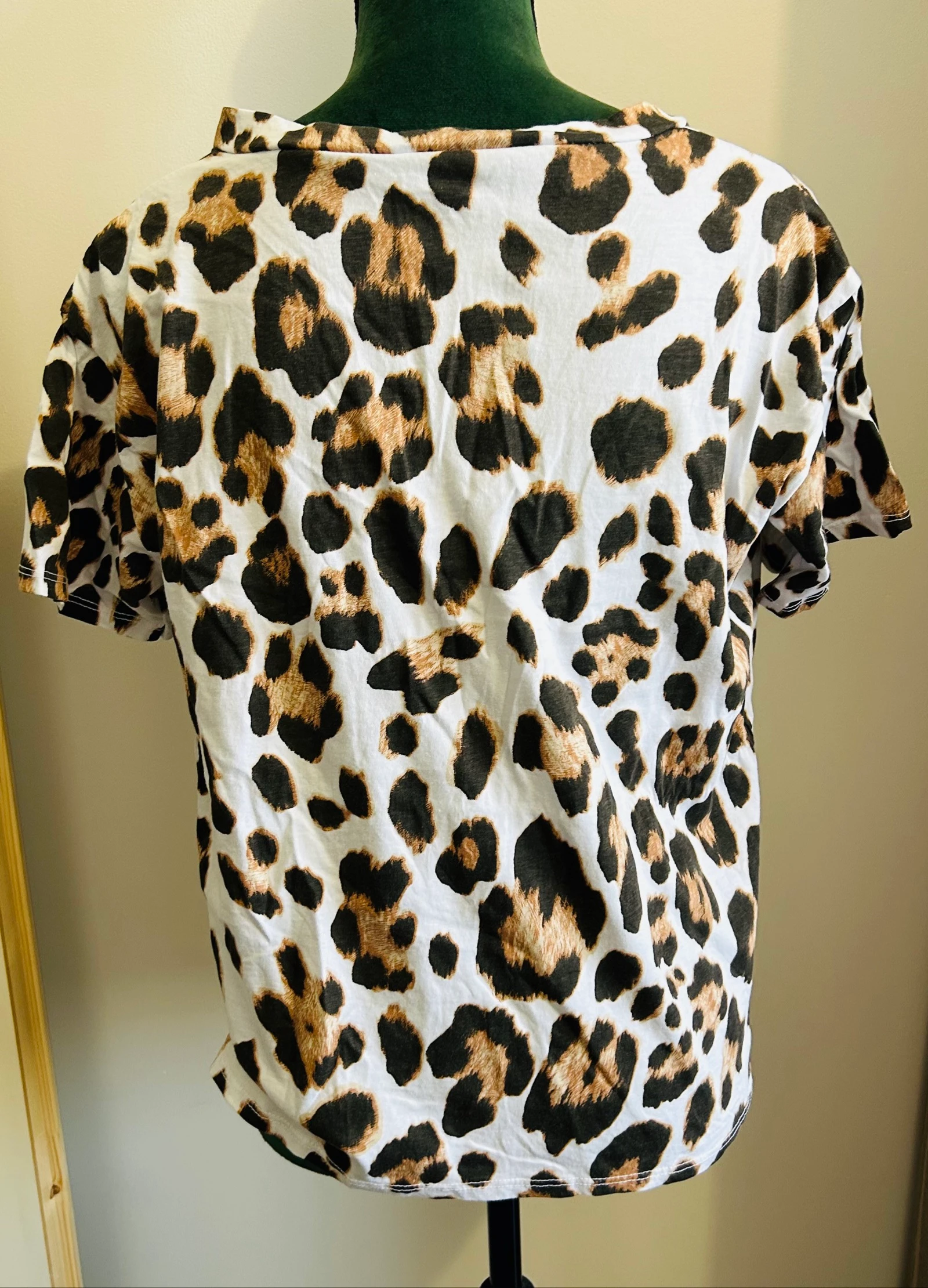 Leopard Print T-shirt – photo 5